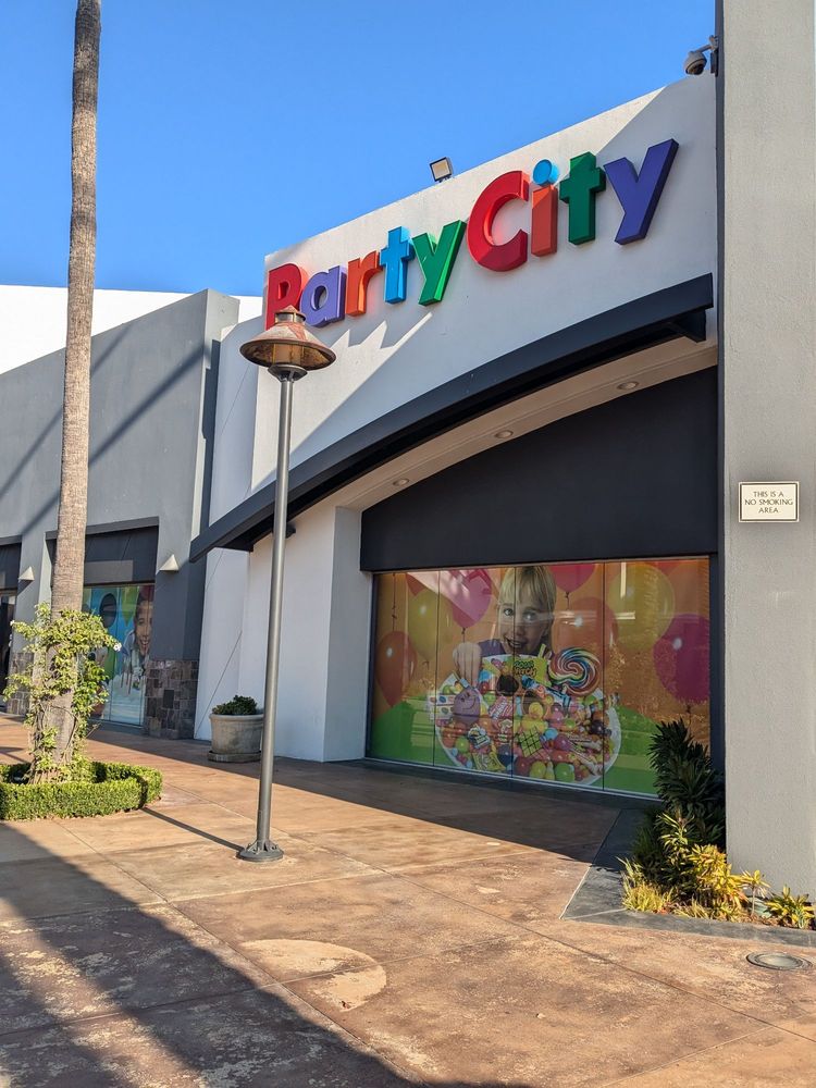 PARTY CITY Updated September 2024 69 Photos & 137 Reviews 7571