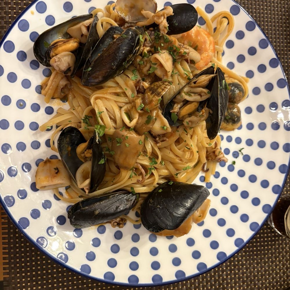 Grottino d'Abruzzo - Seafood pasta... super yummy! - Italian Near Me - Rome, RM Grottino d'Abruzzo - Seafood pasta... super yummy! - Italian Near Me - Rome, RM