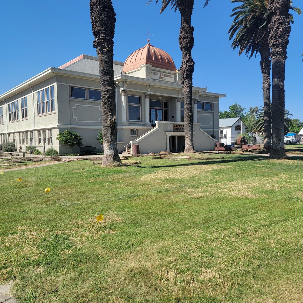Sacramento Valley Museum - Huge building - Museums Near Me - Williams, California Sacramento Valley Museum - Huge building - Museums Near Me - Williams, California