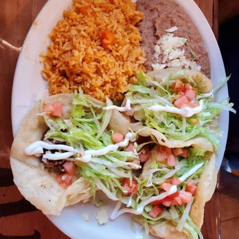 Camelia's Mexican Grill - a plate of food - Mexican Near Me - Royal Oak, Michigan