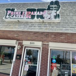 Empanada King - Entrance
