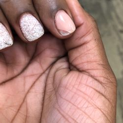 Graffiti Nail Salon