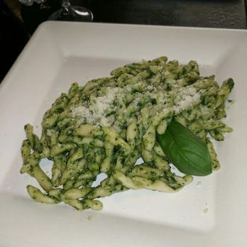 Pasta Chef - Al pesto - Italian Near Me - Rome, RM Pasta Chef - Al pesto - Italian Near Me - Rome, RM
