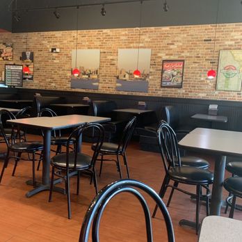 Gandolfo's New York Deli - Seating - Delis Near Me - Omaha, Nebraska Gandolfo's New York Deli - Seating - Delis Near Me - Omaha, Nebraska