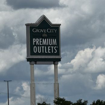 Grove City Premium Outlets - Shopping Centers Near Me - Grove City, Pennsylvania