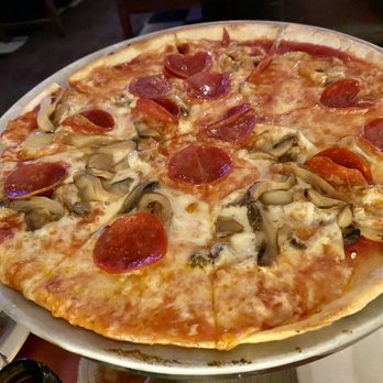 Lido Restaurant - Thin crust pizza with pepperoni and mushrooms - Pizza Near Me - Hackensack, New Jersey Lido Restaurant - Thin crust pizza with pepperoni and mushrooms - Pizza Near Me - Hackensack, New Jersey