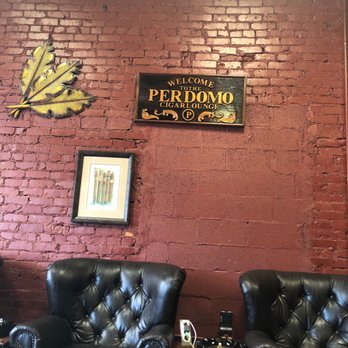 DD & Company - Leather Gentleman's chairs to enjoy your sticks! - Tobacco Shops Near Me - Hiram, Georgia