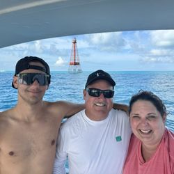 Spirit Snorkeling - The Hingertys