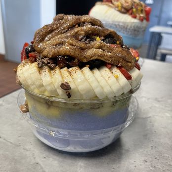 Dear Acai - Oct 2, 2024 Bases: ube/mango  matcha chia pudding Fruits: all but pineapple cacao bits/goji berries/bee pollen almond butter espresso powder - Acai Bowls Near Me - Garden Grove, California