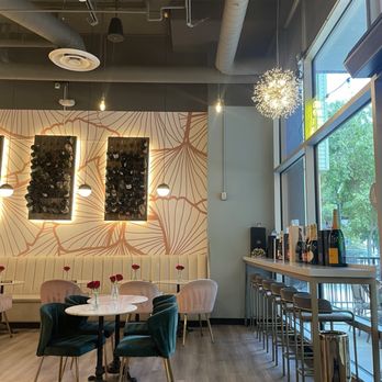 Fizz Walnut Creek - Champagne Bars Near Me - Walnut Creek, California Fizz Walnut Creek - Champagne Bars Near Me - Walnut Creek, California