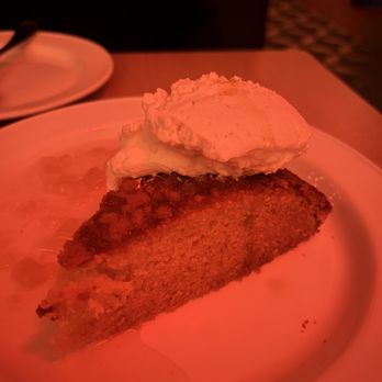 La Pecora Bianca Midtown - Olive Oil Cake - Italian Near Me - New York, New York La Pecora Bianca Midtown - Olive Oil Cake - Italian Near Me - New York, New York