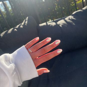 Royal Nails & Spa - Chrome pink - Nail Salons Near Me - Oceanside, California Royal Nails & Spa - Chrome pink - Nail Salons Near Me - Oceanside, California