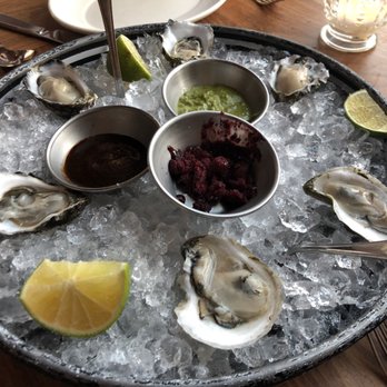 Leña Brava - Half dozen Oysters - very good! - Seafood Near Me - Chicago, Illinois