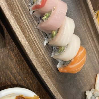 Sushi Hiro - Rainbow roll - Japanese Near Me - Las Vegas, Nevada Sushi Hiro - Rainbow roll - Japanese Near Me - Las Vegas, Nevada