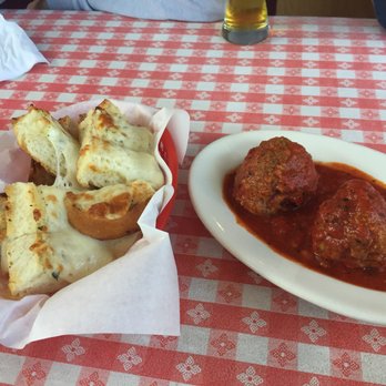 Ferndale Pizza - Meatballs and Cheesy Breadsticks - Pizza Near Me - Ferndale, California