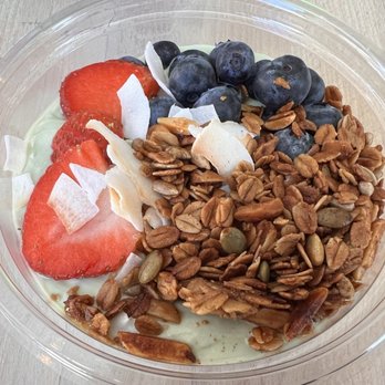 CHALAIT - Bright Start Granola Bowl (GF) - Coffee & Tea Near Me - New York, New York CHALAIT - Bright Start Granola Bowl (GF) - Coffee & Tea Near Me - New York, New York