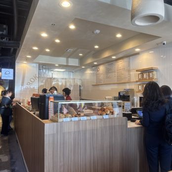 Broken Coffee - Spring Mountain - Bar area - Coffee & Tea Near Me - Las Vegas, Nevada Broken Coffee - Spring Mountain - Bar area - Coffee & Tea Near Me - Las Vegas, Nevada