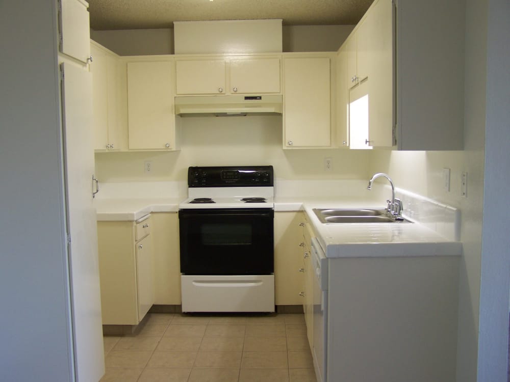 VICTORIA APARTMENTS Updated September 2024 71 Photos & 15