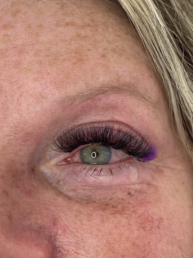 Merakis A Passion For Beauty Logo