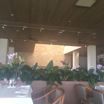 Orchids - Inside - Breakfast & Brunch Near Me - Honolulu, Hawaii Orchids - Inside - Breakfast & Brunch Near Me - Honolulu, Hawaii