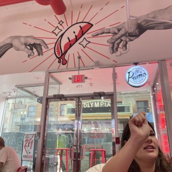 El Primo Red Tacos - eating area. - Tacos Near Me - Miami, Florida