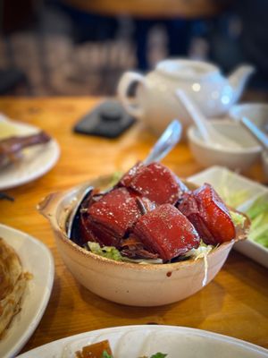 Ji Rong Peking Duck by null