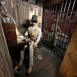 Phoenix Police Museum - Exhibit of first jail.