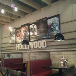 Foster's Hollywood