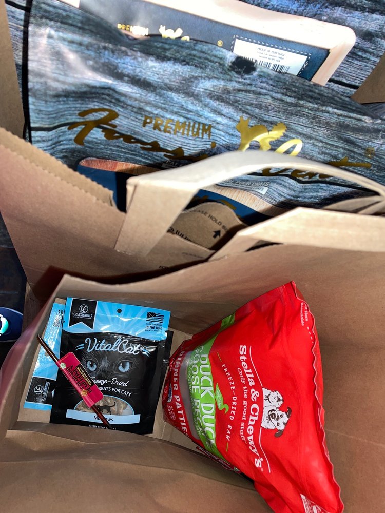 THE URBAN PET Updated September 2024 21 Photos & 31 Reviews 1128