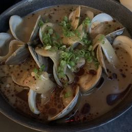 Littleneck clams