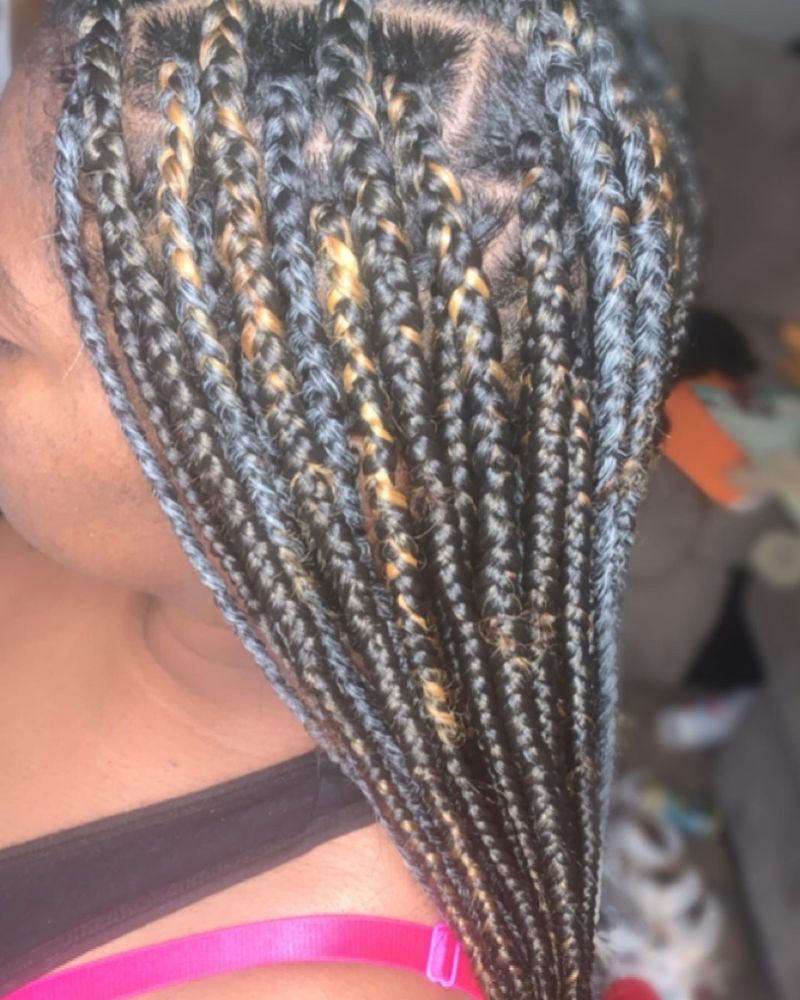 Locs & More by Adajah Logo