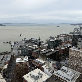 Smith Tower Observatory Bar - Muddy sound but still a fabulous view - Cocktail Bars Near Me - Seattle, Washington Smith Tower Observatory Bar - Muddy sound but still a fabulous view - Cocktail Bars Near Me - Seattle, Washington