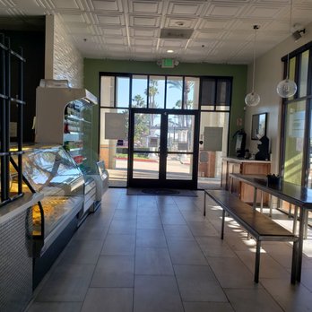 Mr Baker - Inside - Bakeries Near Me - Rancho Cucamonga, California