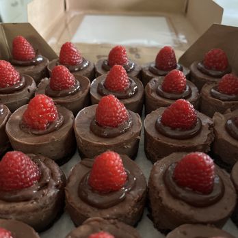 Savory Trendz Cheesecake - Bakeries Near Me Savory Trendz Cheesecake - Bakeries Near Me