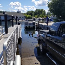 Lake Winnesquam - Loading / launch