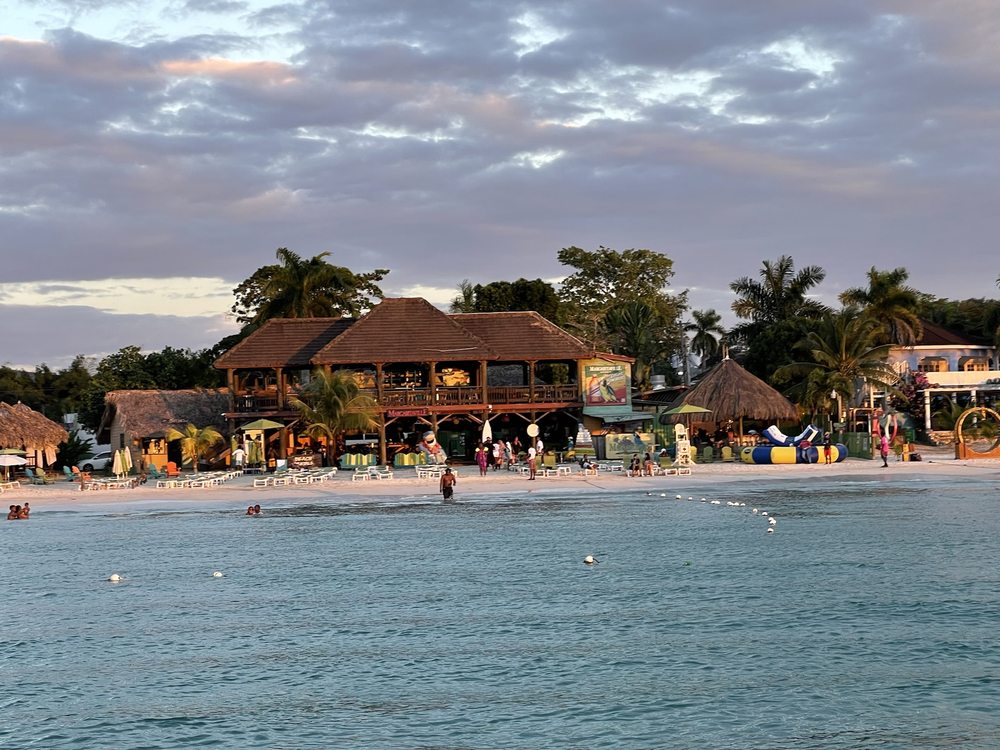 TRAVEL 4 U Contact Agent Pine Level, North Carolina Travel Agents