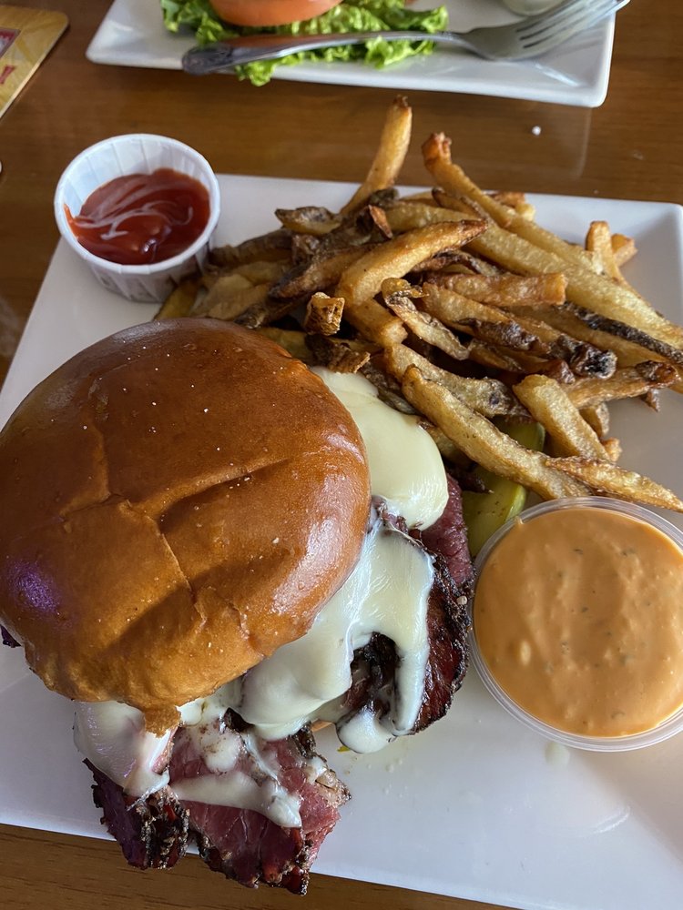 STEVE’S PINEHURST TAVERN BILLERICA 22 Photos & 22 Reviews 786