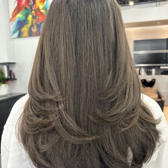 Vivian Nguyen - My cut + blow dry CUTENESS!!! - Hair Stylists Near Me Vivian Nguyen - My cut + blow dry CUTENESS!!! - Hair Stylists Near Me