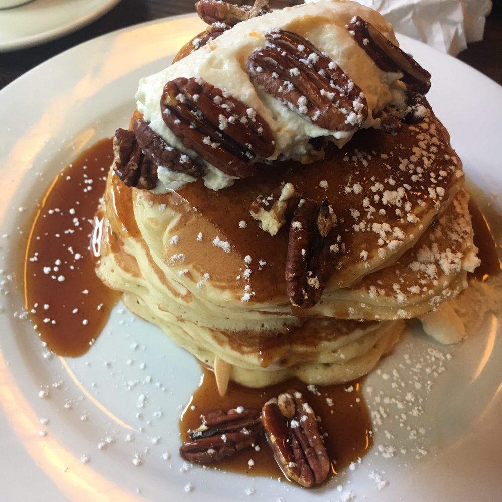The Smith - Whipped ricotta pancakes, roasted pecans, and salted caramel sauce - New American Near Me - Washington, DC, District of Columbia