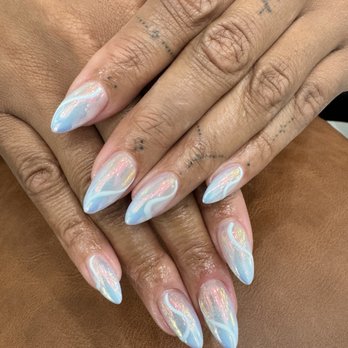 Byoung Nails & Spa - Nails by Vivian - Waxing Near Me - Los Angeles, California