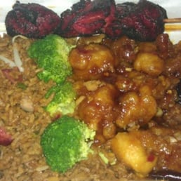 General Tso Combo Plate w/ a side of Teriyaki Chicken! General Tso Combo Plate w/ a side of Teriyaki Chicken!