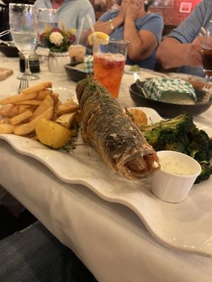 Exodus Bar & Grill by null