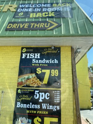 J Lemon Pepper Fish & Chicken