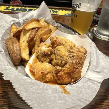 Apex Wings - 6 Boneless and a Side - Chicken Wings Near Me - Apex, North Carolina