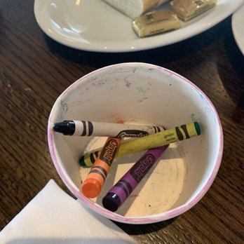 Sam's Chowder House - shared / reused crayons for kids was a big NO NO for me - Seafood Near Me - Half Moon Bay, California