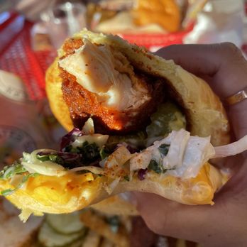 Dave's Hot Chicken - 1 slider, medium spice, ratio to chicken and sandwich - Chicken Shop Near Me - Santa Rosa, California Dave's Hot Chicken - 1 slider, medium spice, ratio to chicken and sandwich - Chicken Shop Near Me - Santa Rosa, California