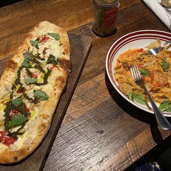 Scaddabush - Sausage and fennel fettuccine and Sophia pizza - Italian Near Me - Scarborough, Ontario Scaddabush - Sausage and fennel fettuccine and Sophia pizza - Italian Near Me - Scarborough, Ontario