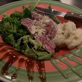 At Elm St Grill - New American Near Me - Greensboro, North Carolina