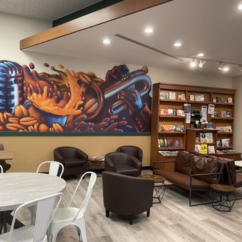 Vault Coffeehouse - Seating area - Coffee & Tea Near Me - Pitcairn, Pennsylvania
