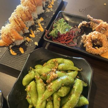 Sake - Mountain roll, fried calamari are and garlic edamame - Sushi Bars Near Me - Rancho Cordova, California Sake - Mountain roll, fried calamari are and garlic edamame - Sushi Bars Near Me - Rancho Cordova, California